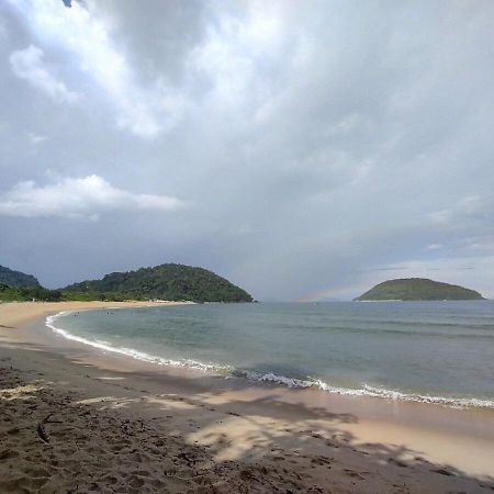 Apartamento Com Ar Cond. Na Praia Grande 乌巴图巴 外观 照片